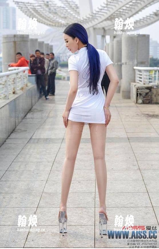 爱丝长腿女警写真，下载前请系好安全带，太吸引了！
