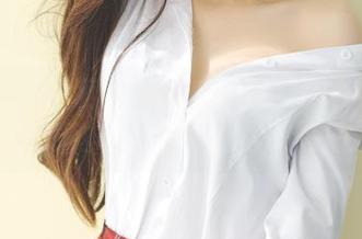 GIRLT果团网 - 别说我没提醒你:Miss琪的海边套图分享让你心跳加速