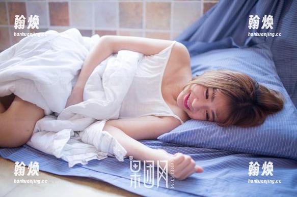 GIRLT果团网 - 居家的狂野：何梦兮Stacy高清写真集，见证日常的戏剧性！