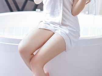 GIRLT果团网 - 从头到脚看莫雅淇的连体衣——原图的魅力到底在哪里？