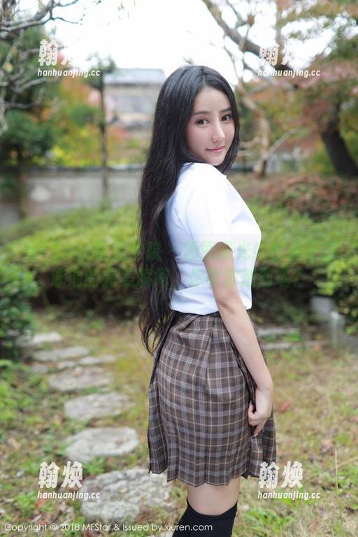 MFStar模范学院 - 原图曝光！桃香子在泳池的完美瞬间，你咋没想到呢？