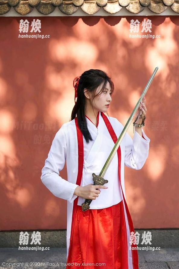 MiiTao蜜桃社 - 连衣裙or睡衣？林柔柔的免费图包，看完我有点迷！