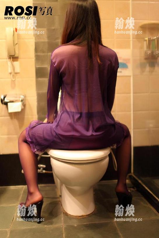 ROSI写真 那些年我们追过的短裙:ROSI壁纸合集,不止是视觉享受!