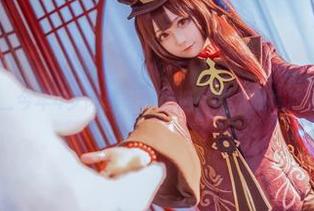Sayako＿今年4岁肉丝写真精选：艺术和尴尬的边缘徘徊