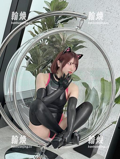 Tomiko(とみこ)的浴缸时光：原图与精选碎片，仿佛窥探了隐秘的世界！