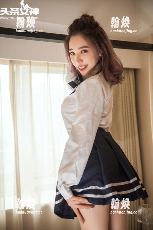 TouTiao头条女神-冯雪娇 TouTiao头条女神 - 理智说要看完冯雪娇的水手服写真,情感却说“继续,继续”,无圣光也太自在了吧!