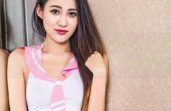 TouTiao头条女神 - 我不是在赞美粉色——只是梁芮溪的图库分享太炸裂！