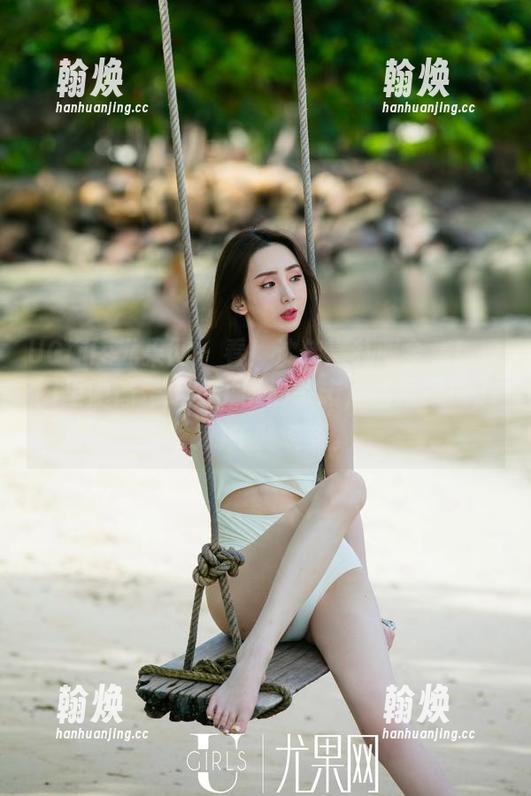 UGirls尤果网 - 看！沈佳熹礼服全集！原图里她像是走出了时尚杂志，结果却成了我的午餐谈资。