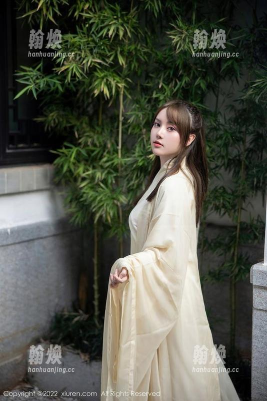 Xiuren秀人网 - 图中的tina_甜仔：镂空作品让你心痒难耐？