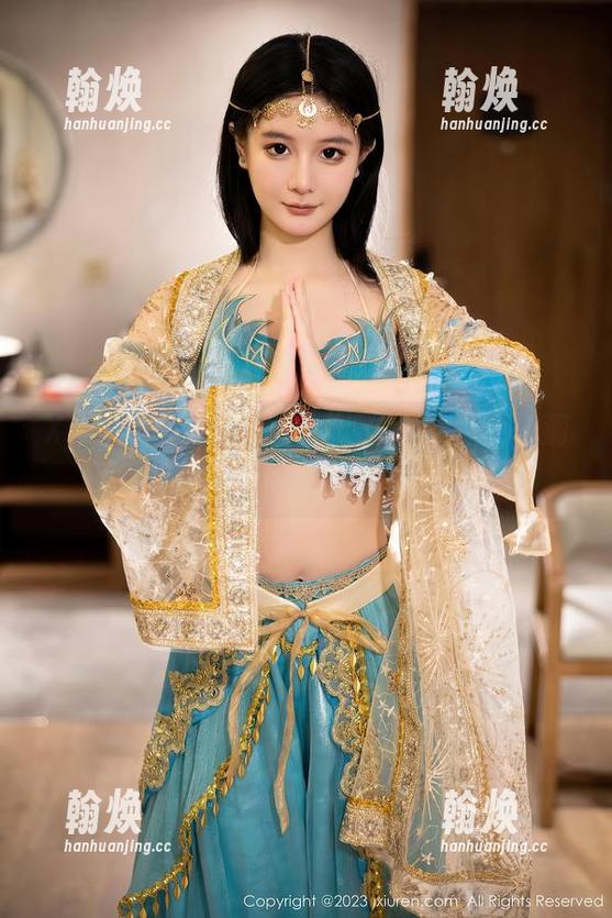 Xiuren秀人网-心妍小公主 Xiuren秀人网 - 心妍小公主的性感破洞装扮,真是我的视觉享受!