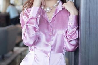 Xiuren秀人网 - 啥?程程程的美腿又来了?这美图精选绝对值得一看,口水不能擦!