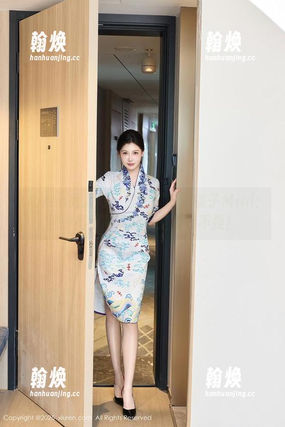 Xiuren秀人网-糯美子Mini Xiuren秀人网 - 教室里的糯美子Mini:这种高清写真我可是来者不拒!