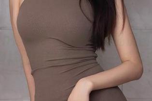 Xiuren秀人网 - 芈琳娜的私房图集：看网袜如何破解日常的一成不变