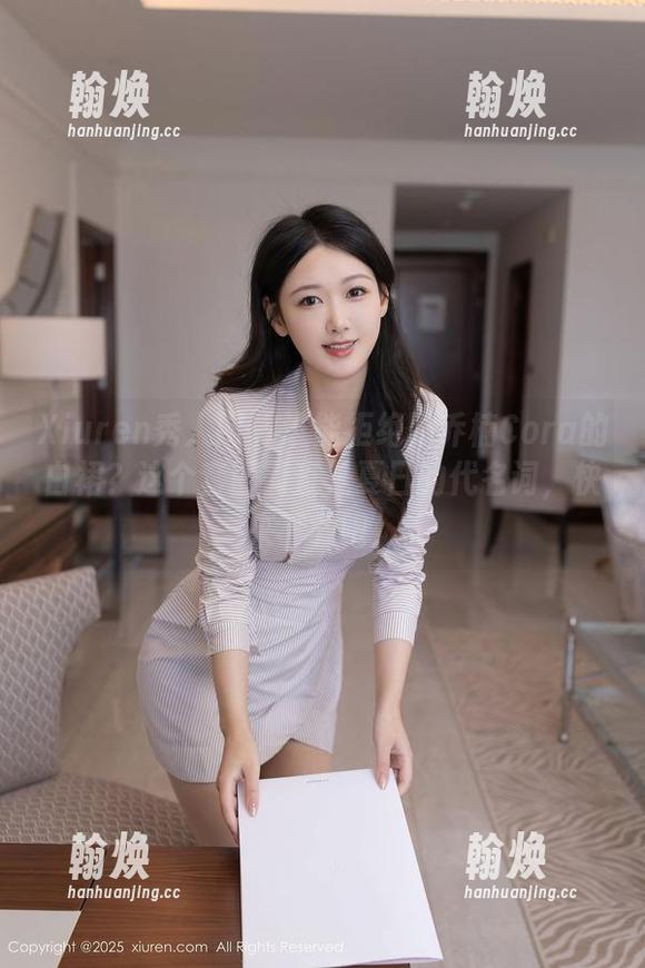 Xiuren秀人网 - 谁能拒绝顾乔楠Cora的白裙？这个套图简直是夏日的代名词，快来下载吧！