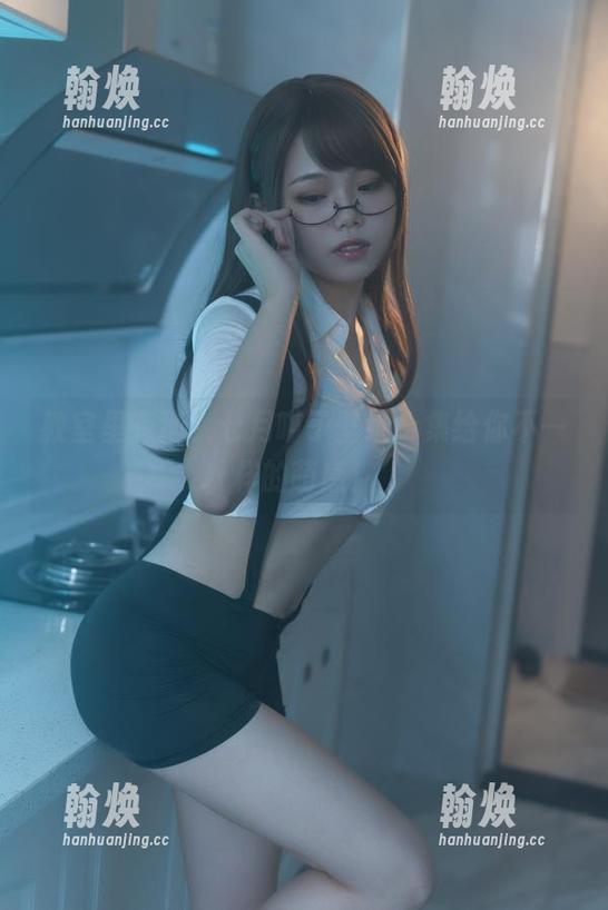 七月喵子 教室里有猫,七月喵子壁纸合集给你不一样的萌感!