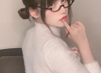 你十七鸽的纯白写真集更新,连雪都要自愧不如!