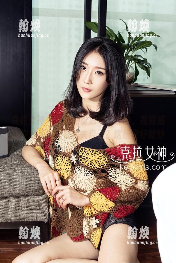 克拉女神 - 静静的粉色写真全集，我到底是在看美还是在迷失自己？这感觉好微妙。
