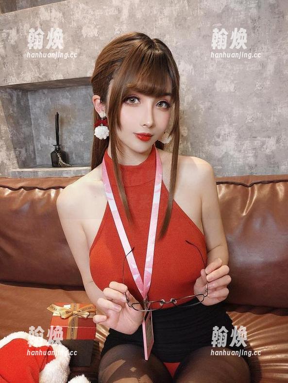 凉凉子 凉凉子与奶牛,作品集中的甜蜜瞬间和资源等你来发现!