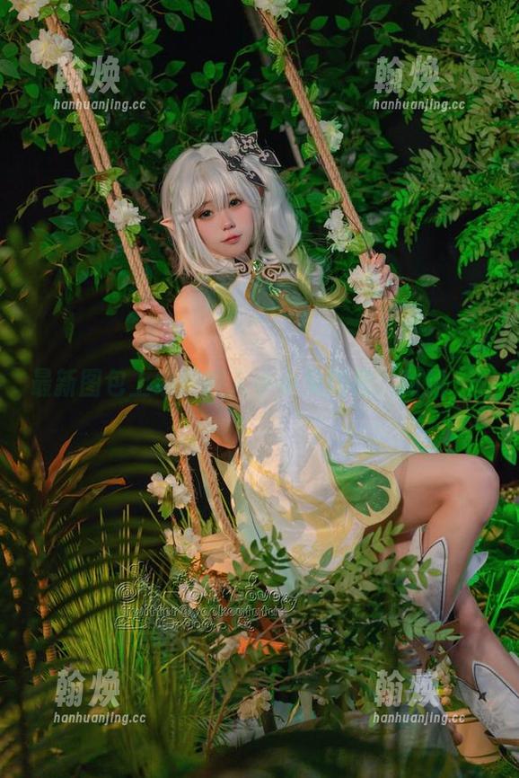 咬人小小兔 最新图包上线!咬人小小兔短裙,甜到齁。