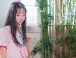 喵糖映画图集分享：窗边的海，清纯学妹的美好与无奈时光
