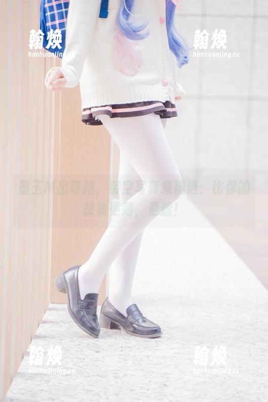 墨玉M 墨玉M出奇招,镂空写真集精选:比你的想象更薄,更透!