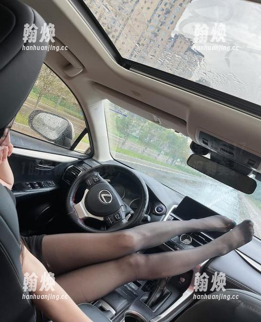 微密圈 - 你没听错！免费图片和宝儿茹171的网袜黑皮连体，有种深沉的讽刺美。