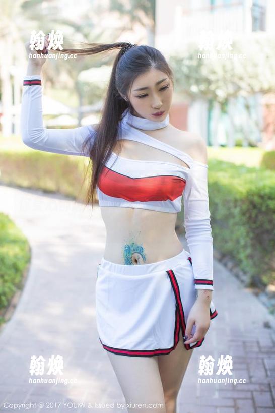 尤蜜荟 - 葛征Model的纯白图集：那种让你身心都想在雪地里打滚的感觉，分享一下？