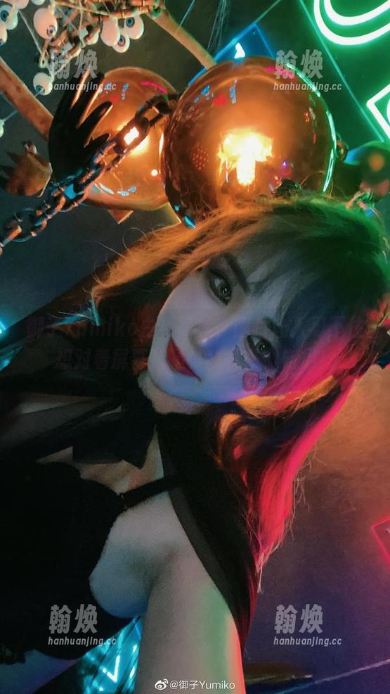 御子Yumiko白色写真，图片让人忍不住想对着屏幕抖腿，我真是个宅男！