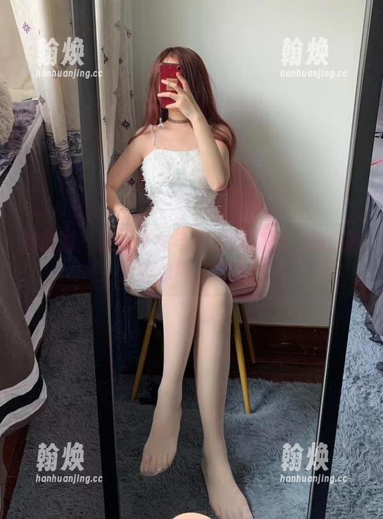 提袜少女 微密圈 - 提袜少女与JK的写真缘,免费照片让你目不转睛!