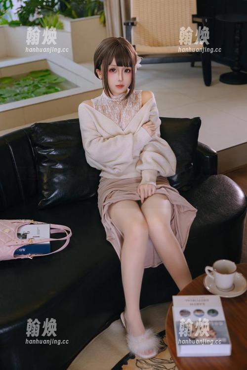 日奈娇 蕾丝包围下的日奈娇,私房写真让人心跳加速!