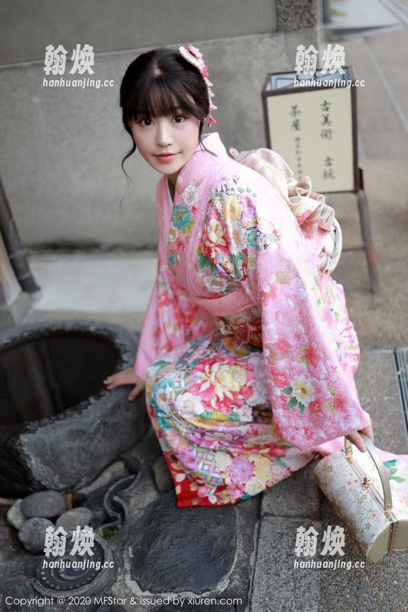 模范学院 - 董林越白色写真集：那种让人抓心挠肝的高清质感（你说是不是心动了？）