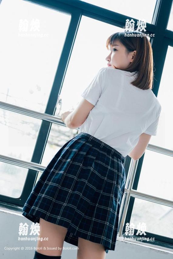 波萝社-王语纯 波萝社 - 王语纯花嫁写真,居然能在无圣光下那么迷人,真是个奇迹。