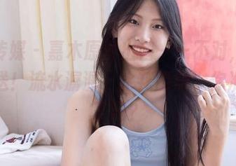 物恋传媒 - 嘉木原图出售——不对，是免费赠送！流水潺潺，水花四溅，你准备好了吗？
