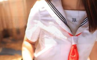 猫九酱在线发威!高叉连体衣&小短裙,谁能抗拒这个诱惑?