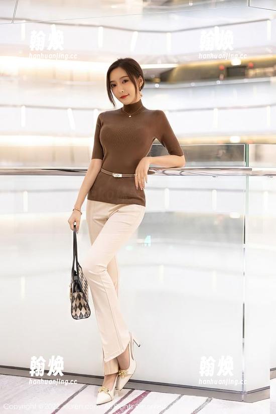 秀人网-Mieko林美惠子 秀人网 - Mieko林美惠子的私拍写真,护士生活也可以这么精彩!