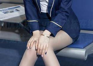 秀人网 - 优琪琪子yuki棉袜在线写真：不只是袜子，还有你想不到的