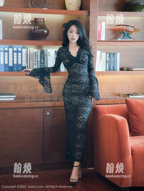 秀人网 - 看冯木木的职场OL制服，简直就是职场新风尚！图片洒脱又迷人