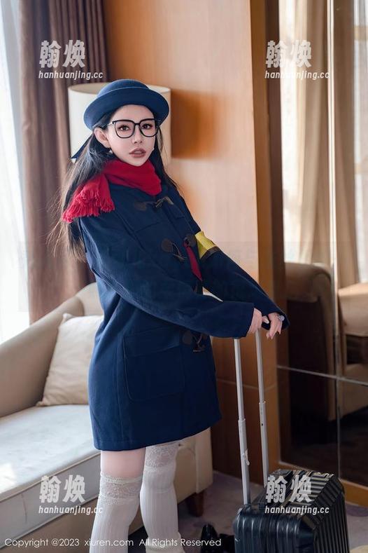 秀人网 - 看可儿kayen如何与灰丝相拥——照片里的柔情真的很难抵挡