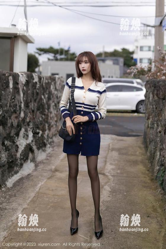 秀人网-玛鲁娜Manuela 秀人网 - 玛鲁娜Manuela美足图库:穿鞋也想看看它们的素颜!