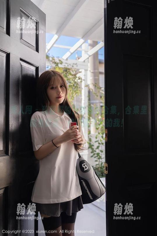 秀人网 - 程程程的日常私拍合集，合集里藏着惊喜，像你没想到的我！