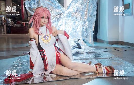 糖果果Candy 糖果果Candy最新礼服照片,仿佛在诱惑你来一口甜蜜