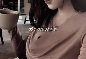 微密圈 - 福利图包大揭秘，紫色哒豚豚的主题简直是个小惊喜！