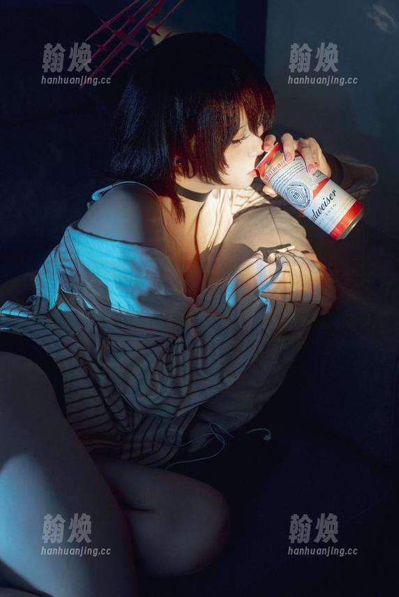 纸悦Etsu_ko 优香睡衣与纸悦Etsu_ko的爱情,照片中总有一些说不出的感觉