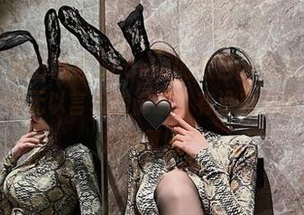 微密圈 - 翻开脸红Dearie的黑色网状比基尼图集,分享一种无以言表的诱惑,有没有感觉到一丝神秘的氛围?