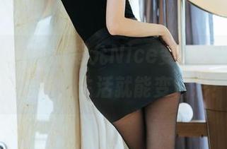 花漾show - 张思允Nice变身女仆，图包一下载，生活就能变精彩！