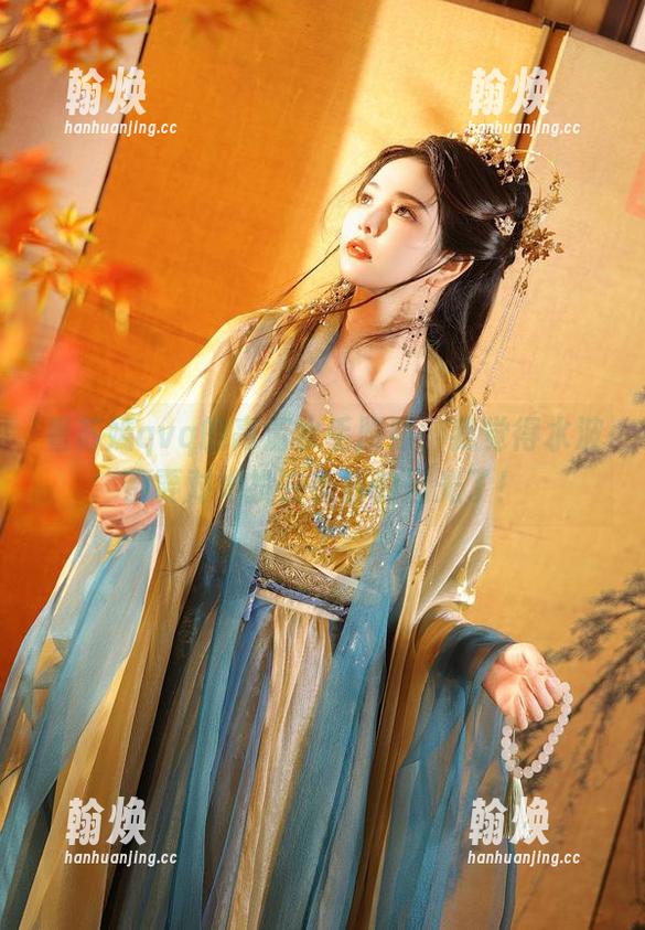 苏嫣qvq 看苏嫣qvq的高清水手服照,我觉得水波都要对她投去羡慕的目光了!