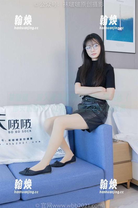 袜啵啵-稚予 袜啵啵 - 深入稚予的写真之旅:薄灰丝(脚尖加固款)让花絮也显出回忆的味道