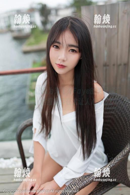 青豆客-刘飞儿Faye 青豆客 - 让我为刘飞儿Faye的美足疯狂打call,这图集实在太让人心动了!